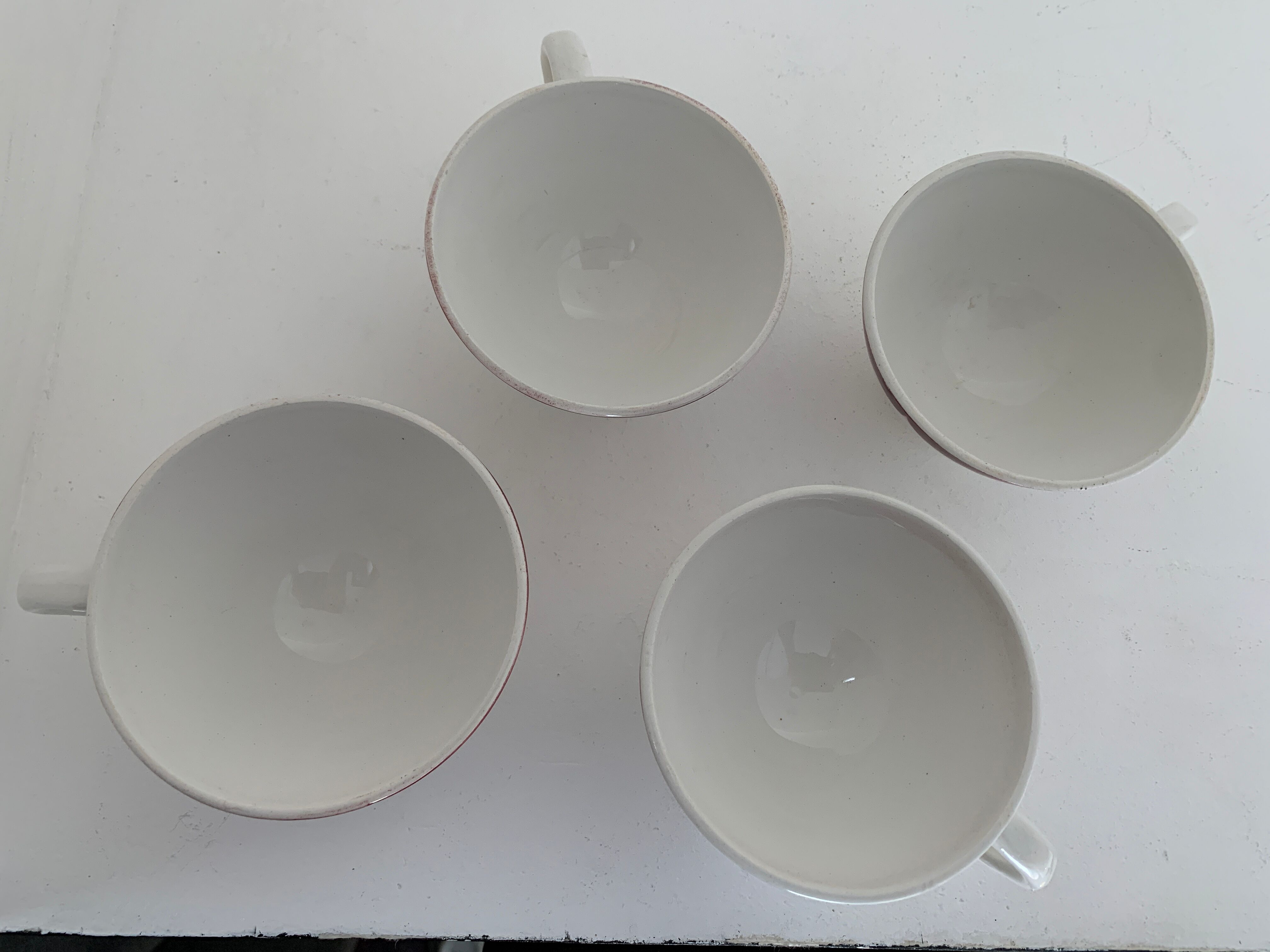 4 coffee cups old Moulin des Loups, France