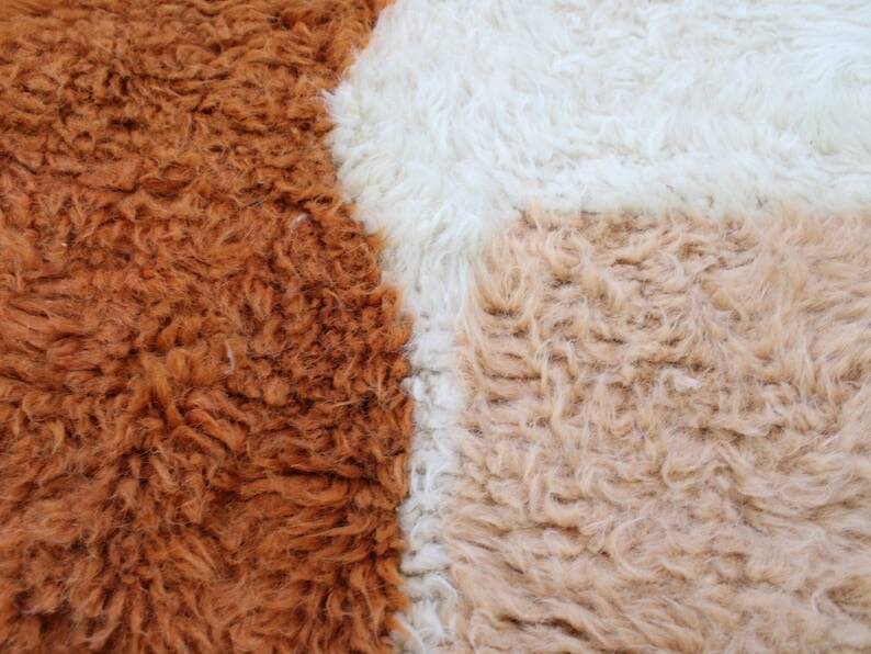 Tapis en laine petit taille de oued zem taille 100 x 200 cm