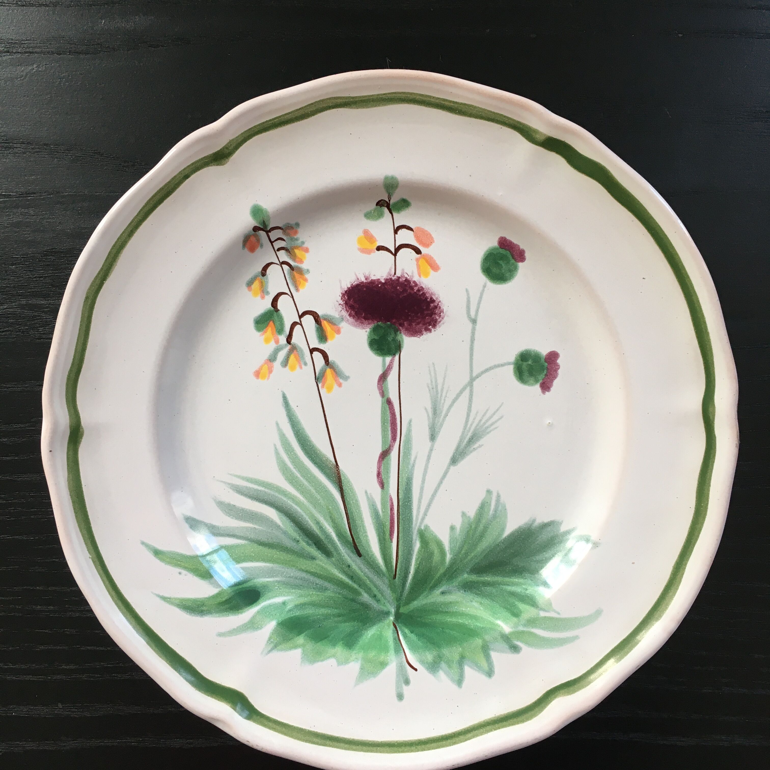 Assiette provençale décor chardons