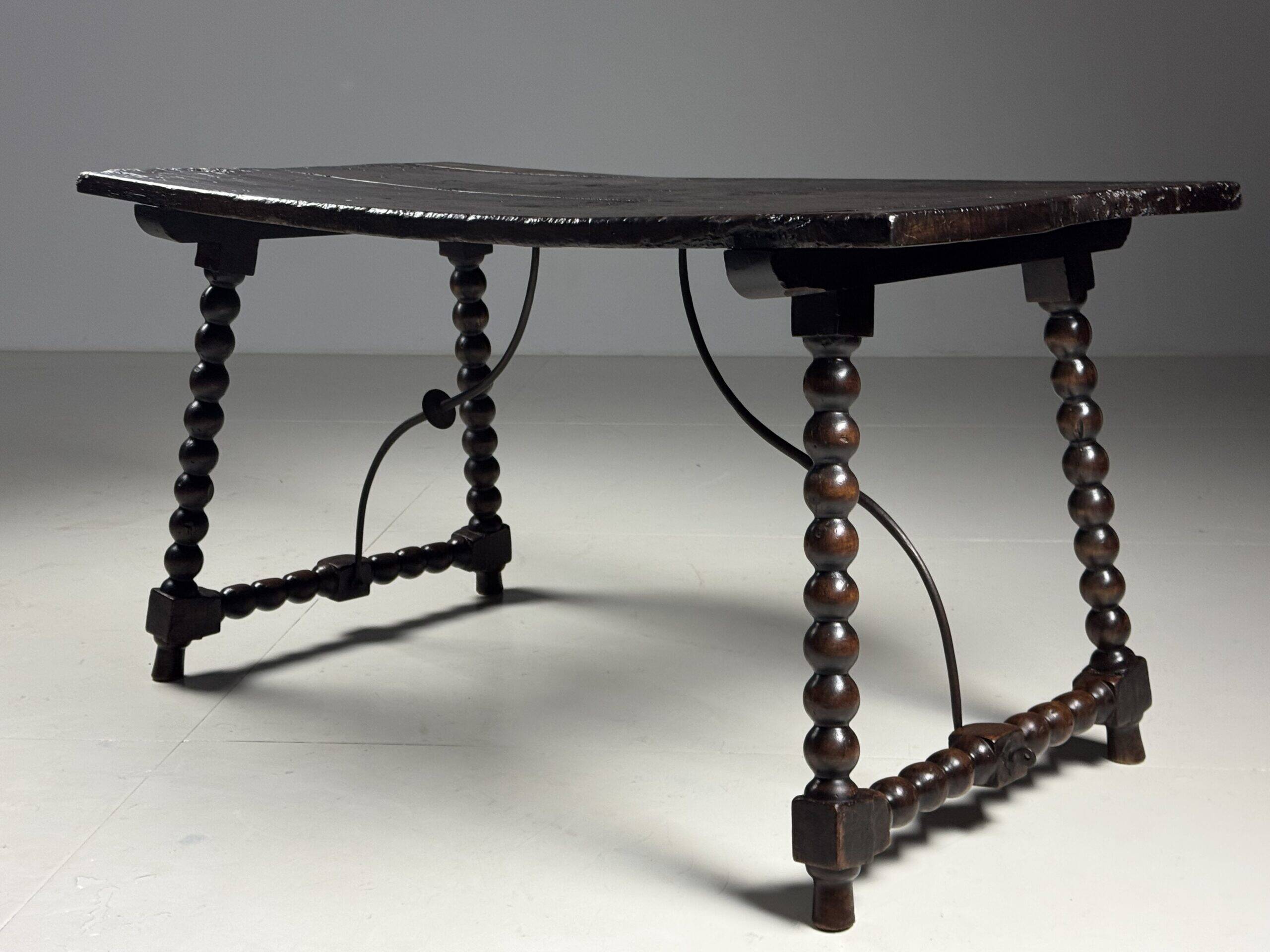 Spanish table 18th century bobbin