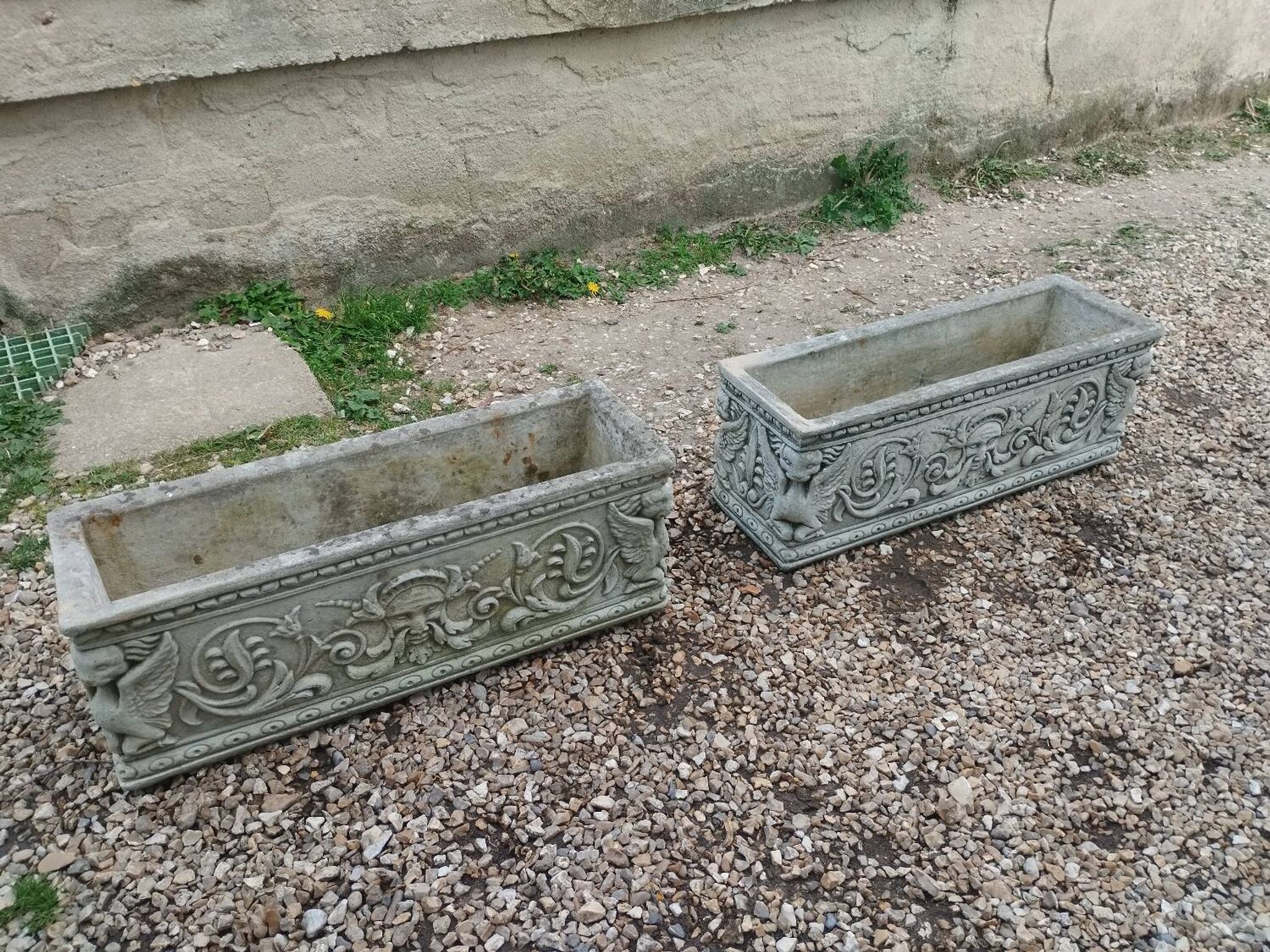 Paire de Médicis jardinières en pierre ancienne