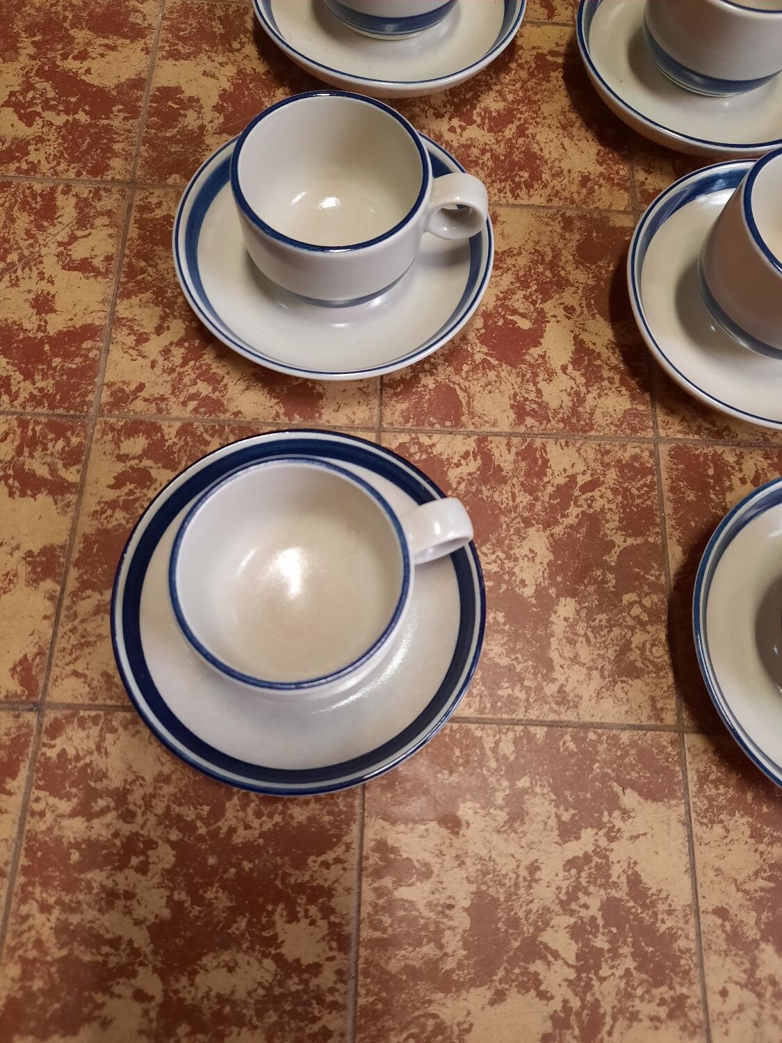 Set of 6 vintage ceramic cups