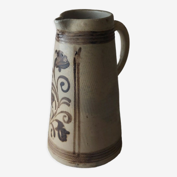 Alsace pitcher 19th