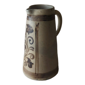 Alsace pitcher 19th