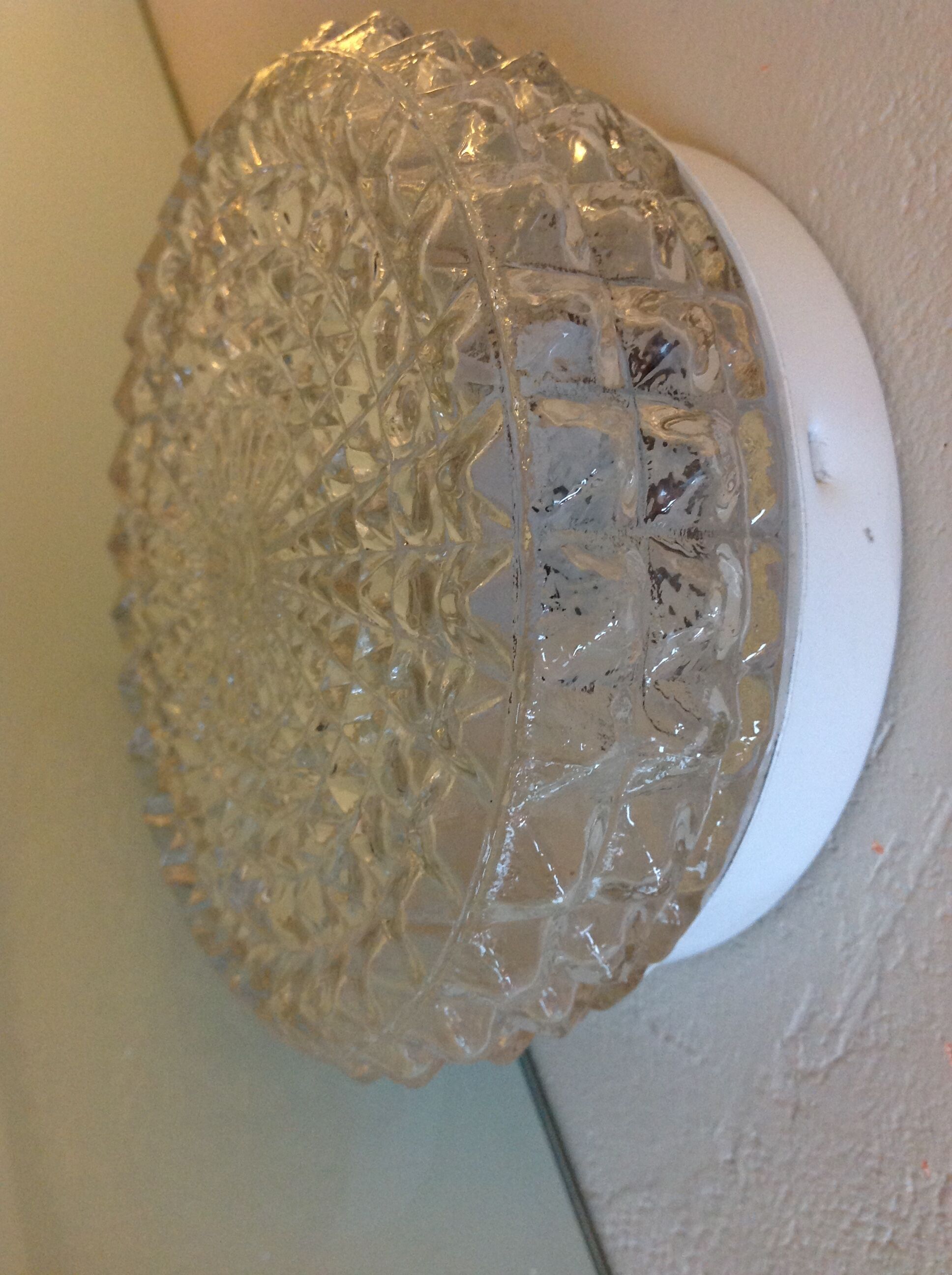 Round ceiling lamp in structured glass vintage 60s-70s