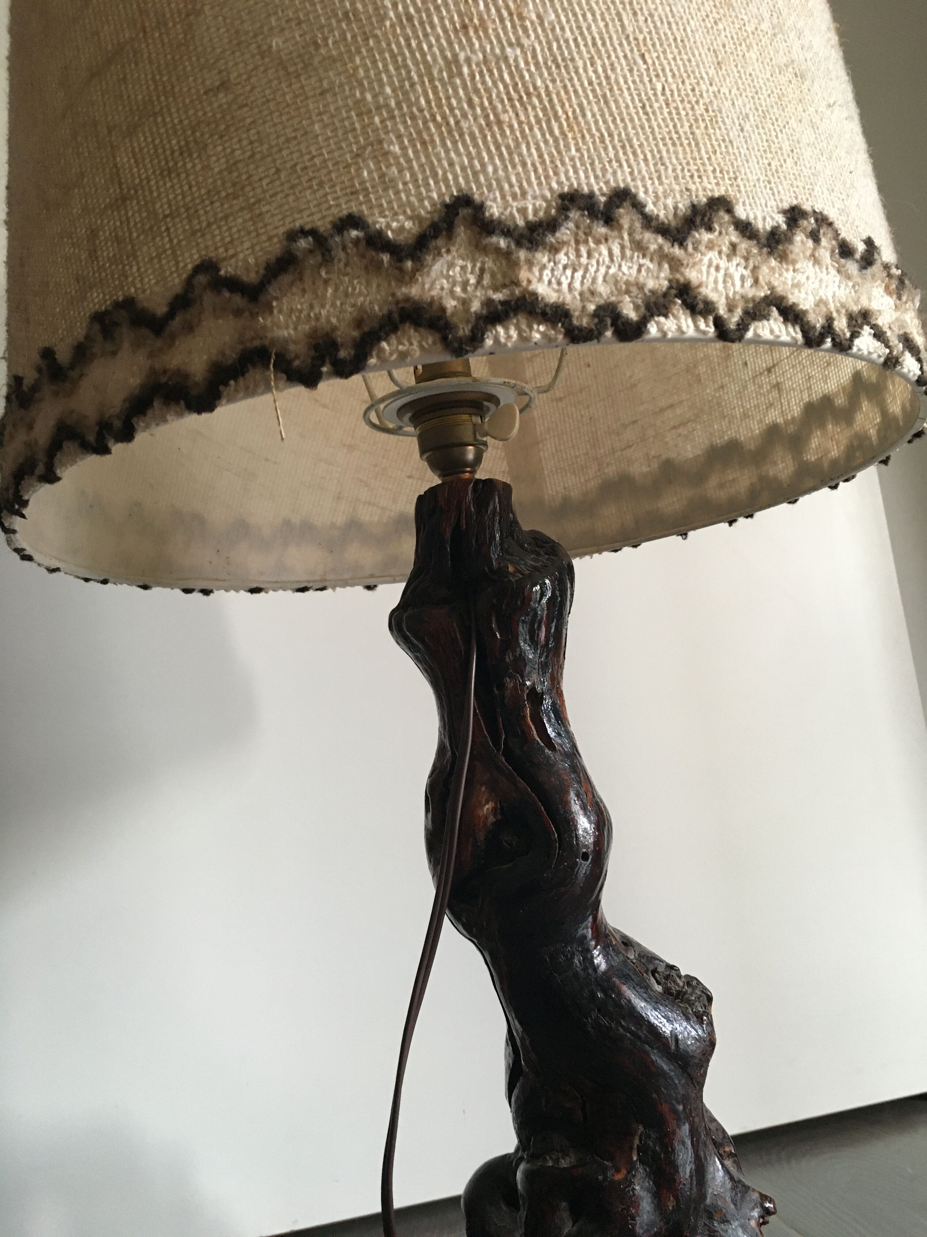Vintage lamp with vine