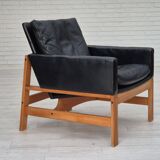 1960s, Danish lounge chair, original condition, furniture leather, solid oak wood.