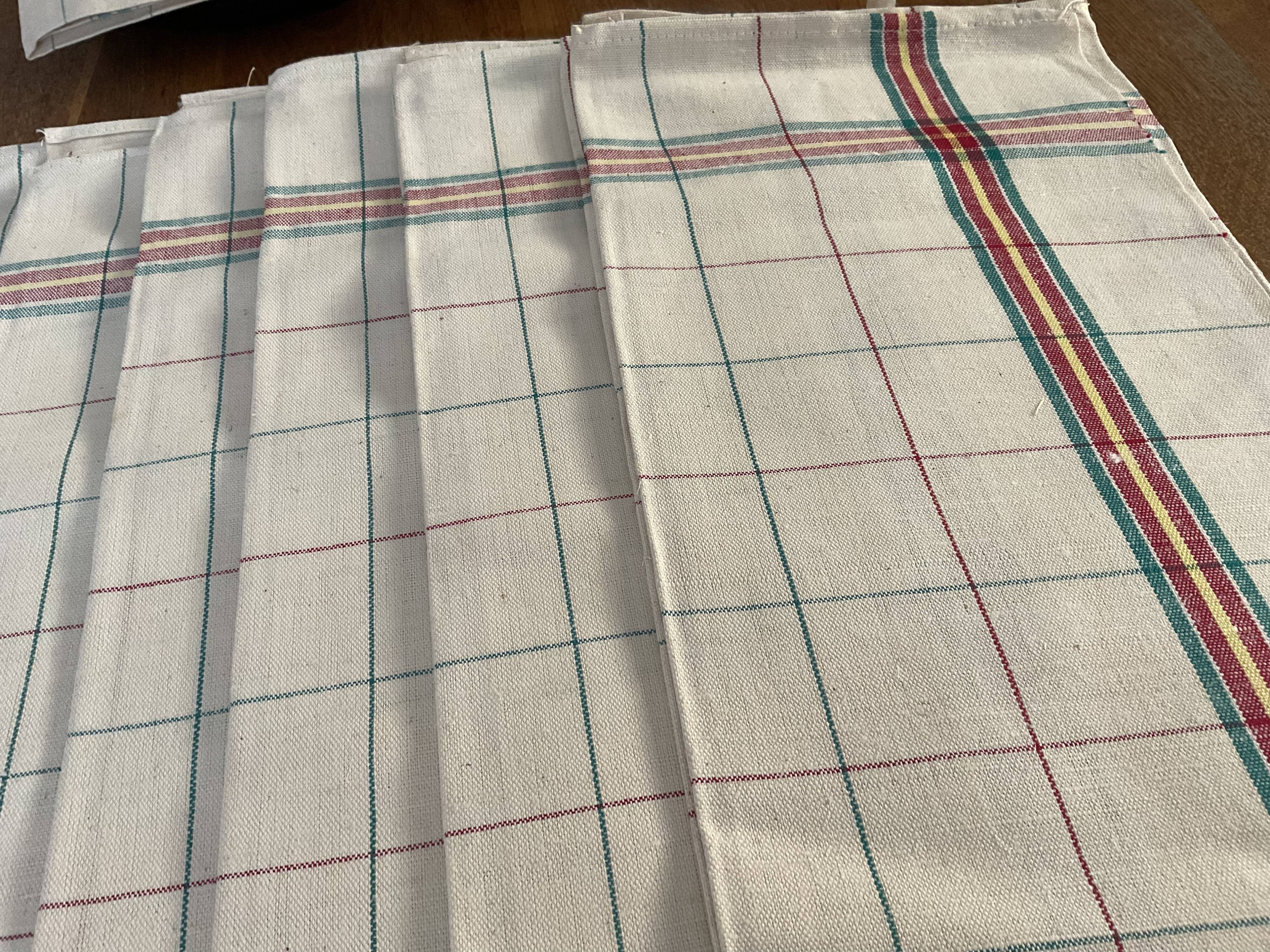 6 tea towels in metis, blue flower