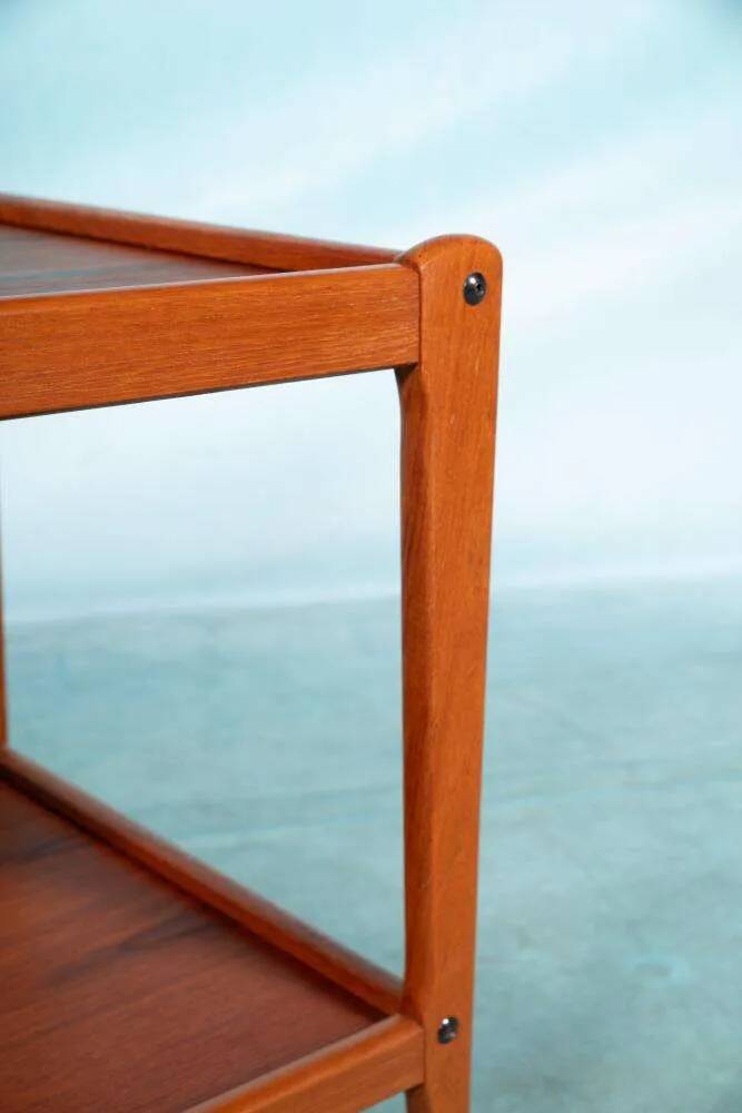 Vintage minimalist service trolley Deen design in teak, bar trolley.