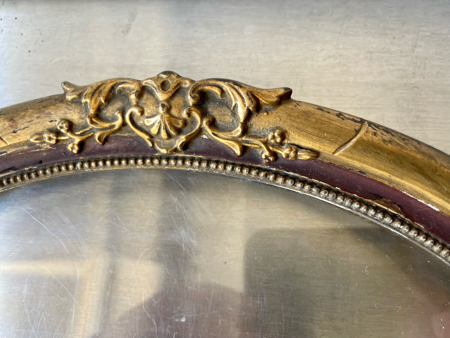 Antique Wooden gilded colored Oval  Picture Frame with glass