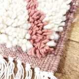 Handmade moroccan berber rug 157 x 130 cm