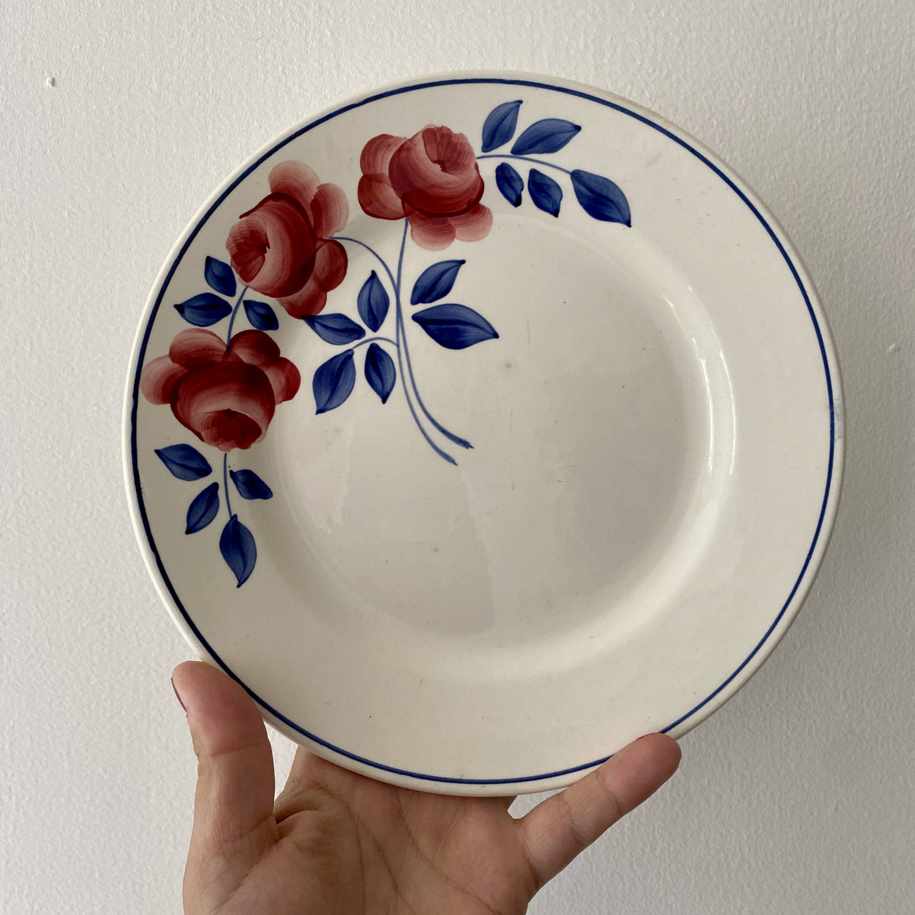Set of 10 mismatched vintage dessert plates