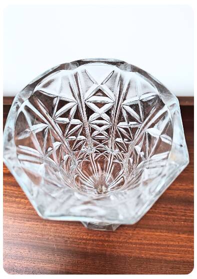 1930s Fidenza Vase – Italian Art Deco Pressed Glass