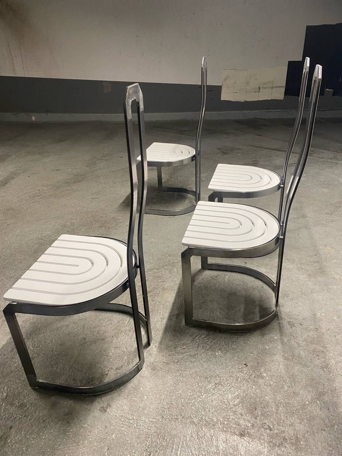 4 chaises allmilmo Allemagne 1980