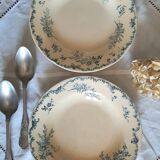 Assiettes creuses anciennes dépareillées en faïence terre de fer