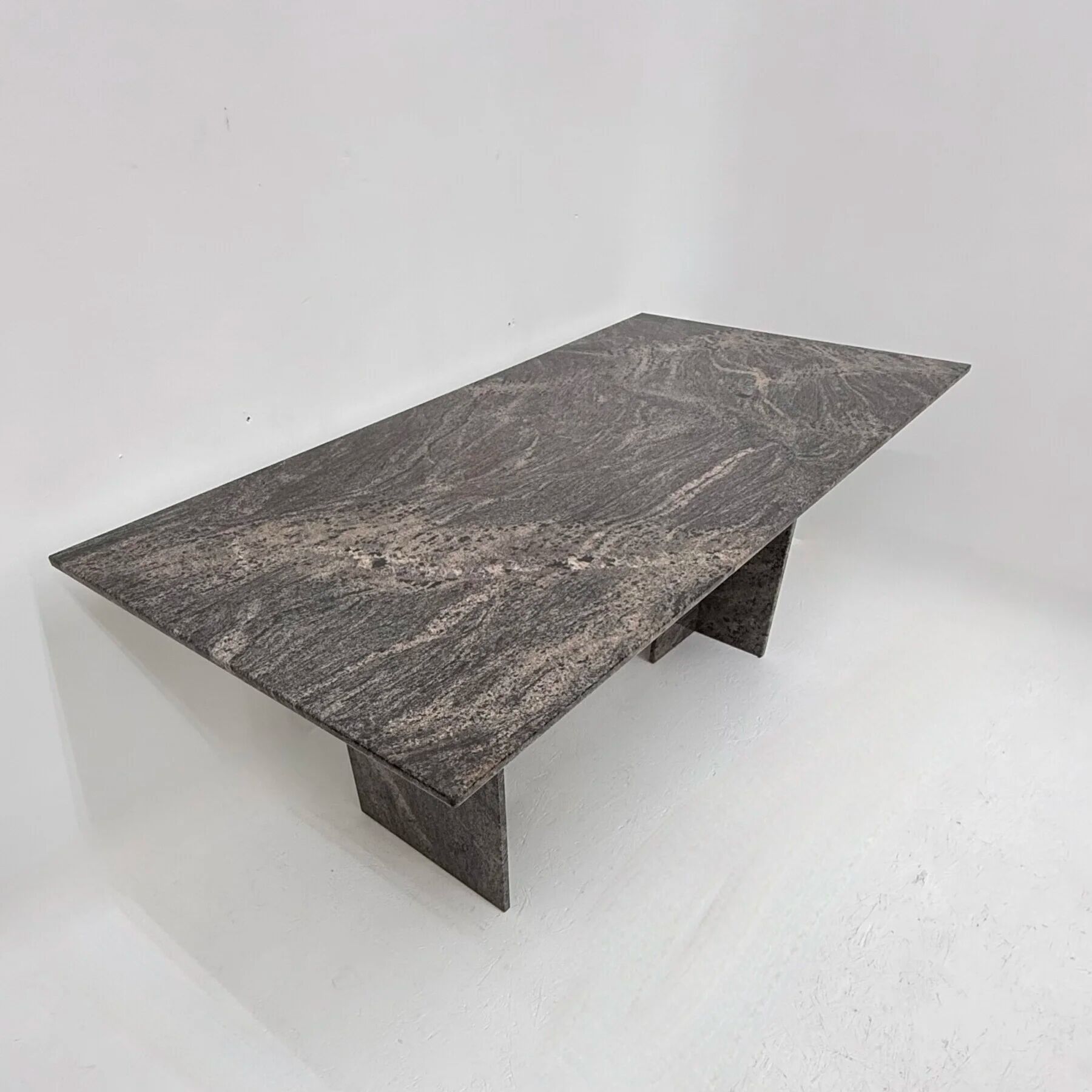 Mid-century design granite dining table, 1970shttps://nuvintage.nl/product/