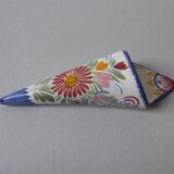 Quimper's earthenware bouquetière