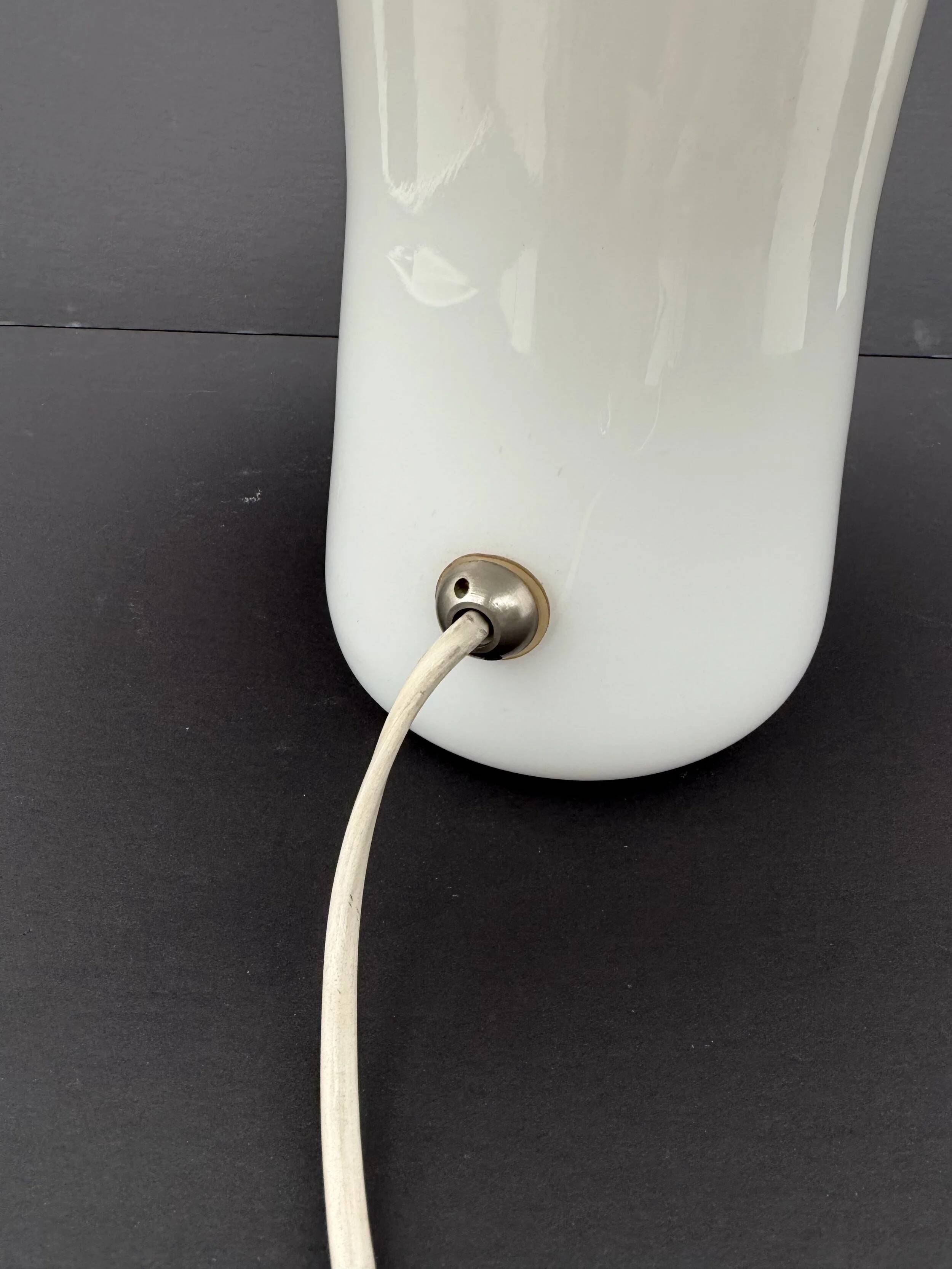 Mushroom lamp by RES MURANO in opaline, Italy 1960