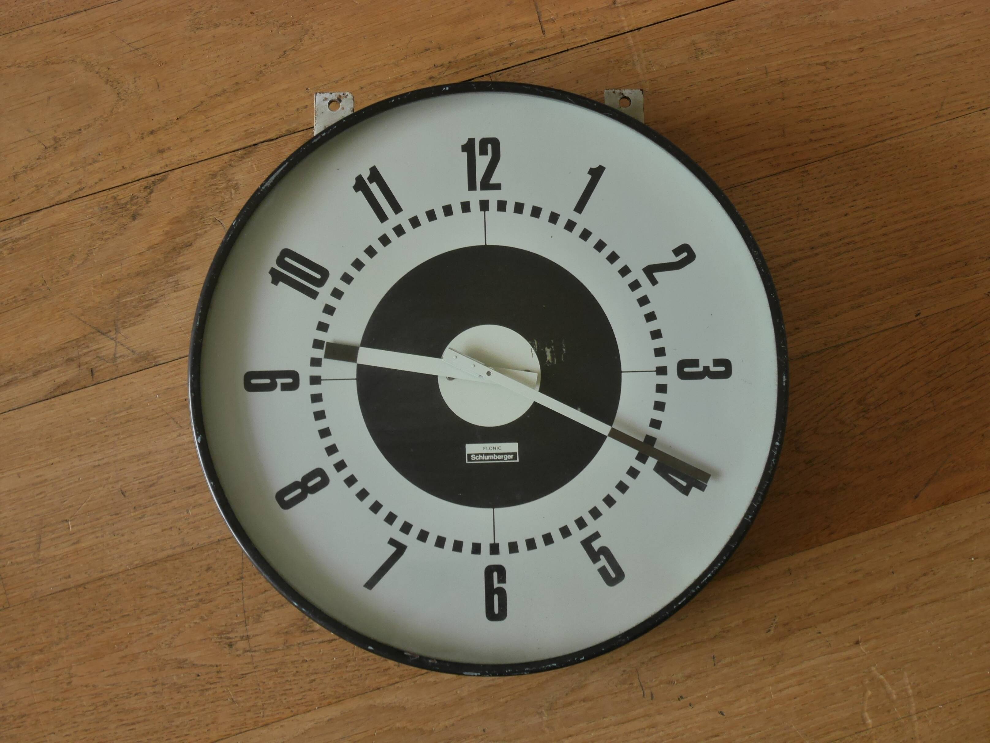 Schlumberger double-sided clock 50/60