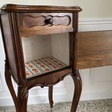 Bedside table / bedside table in veneered wood, molded and carved with foliage Louis XV style