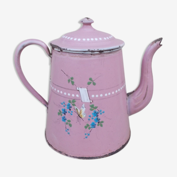 Pink enamelled coffee maker