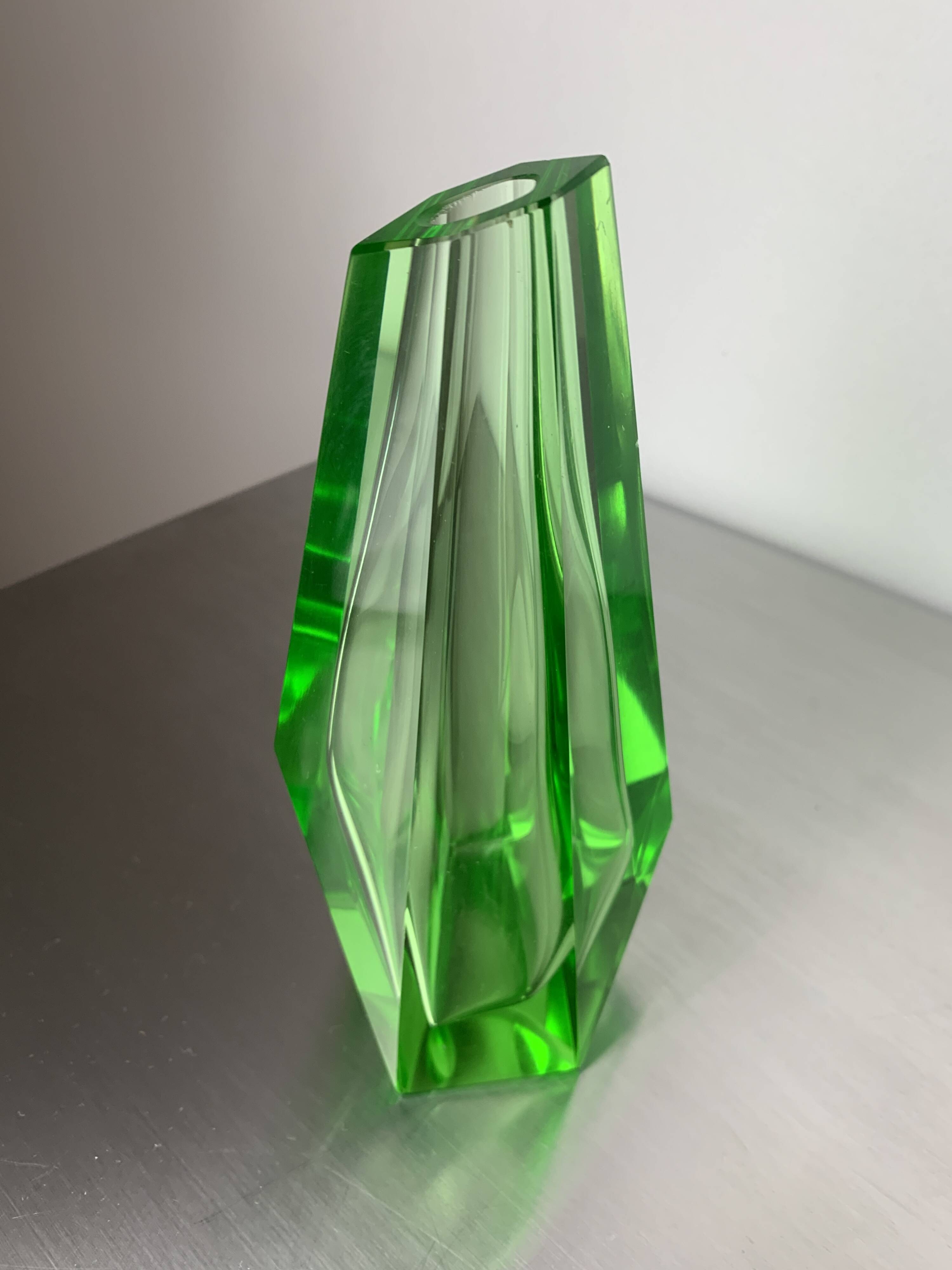 Green Faceted Vase by Seguso, Murano glass, Italy, 1970