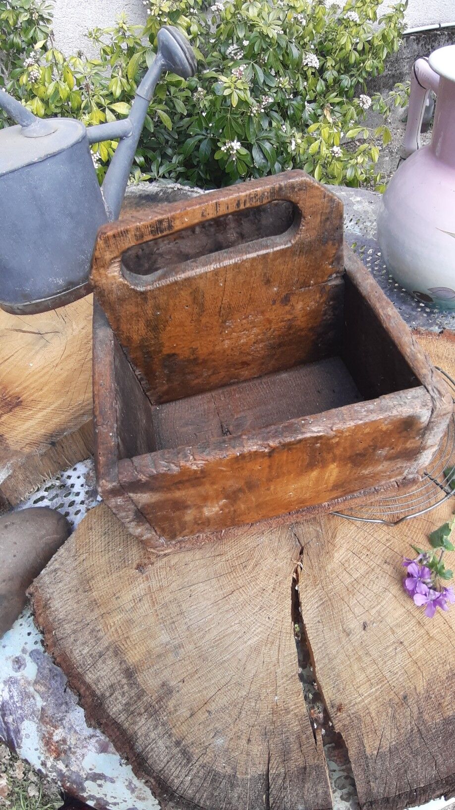 Wooden tool box