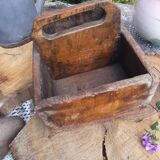 Wooden tool box