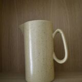 Sandstone pitcher