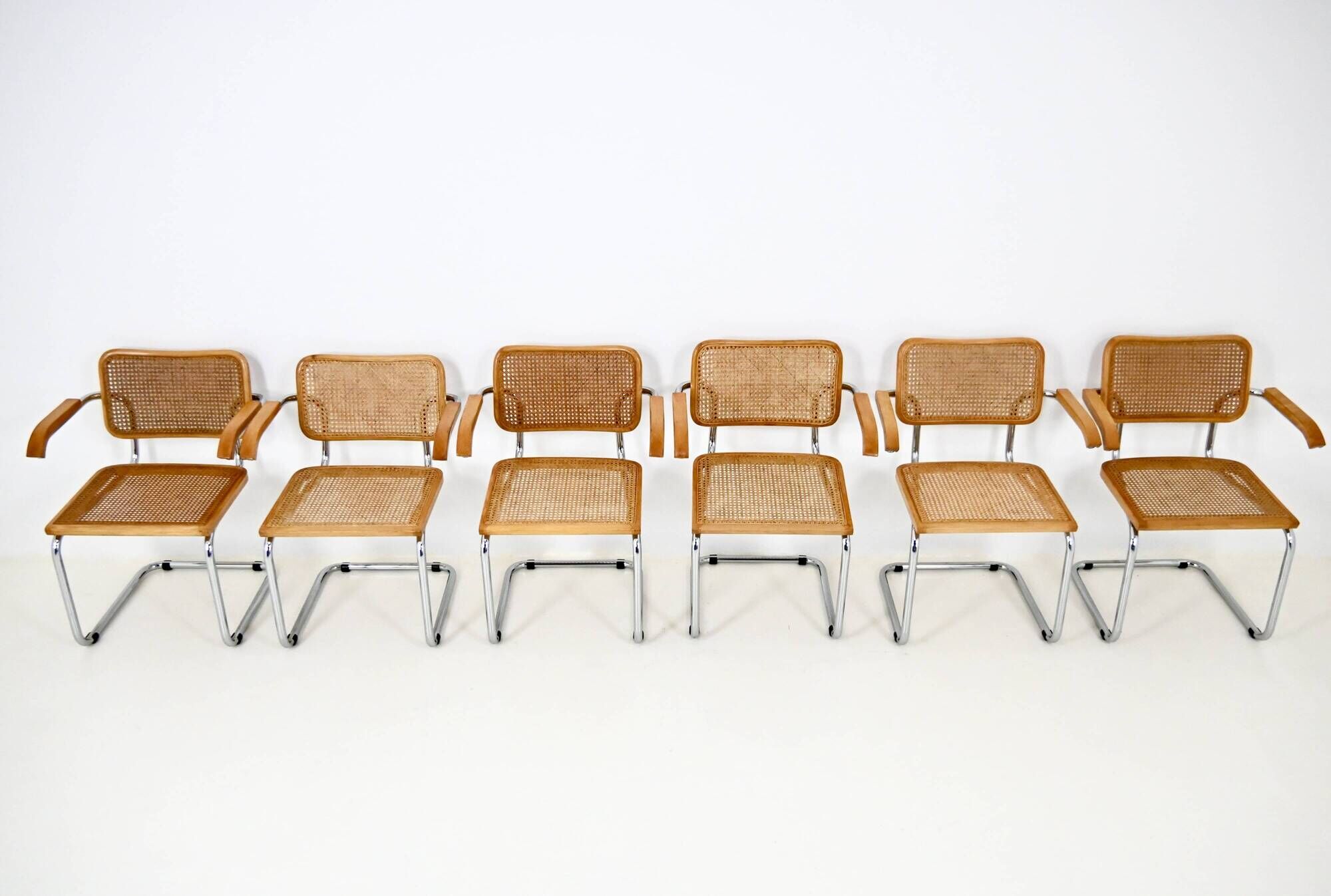 Set of 6 dining chairs Style B32 by Marcel Breuer