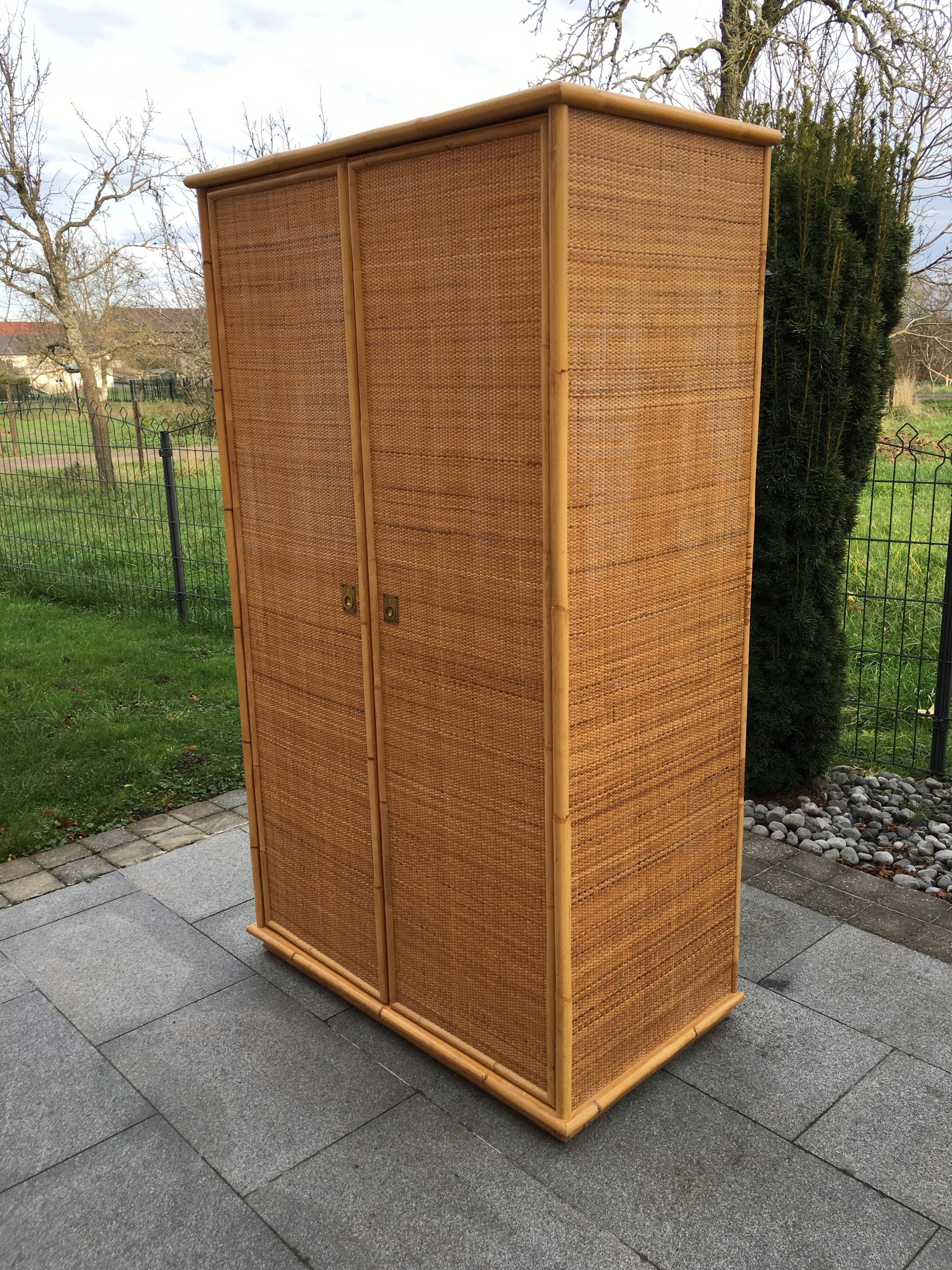 Wardrobe - rattan dress 70s