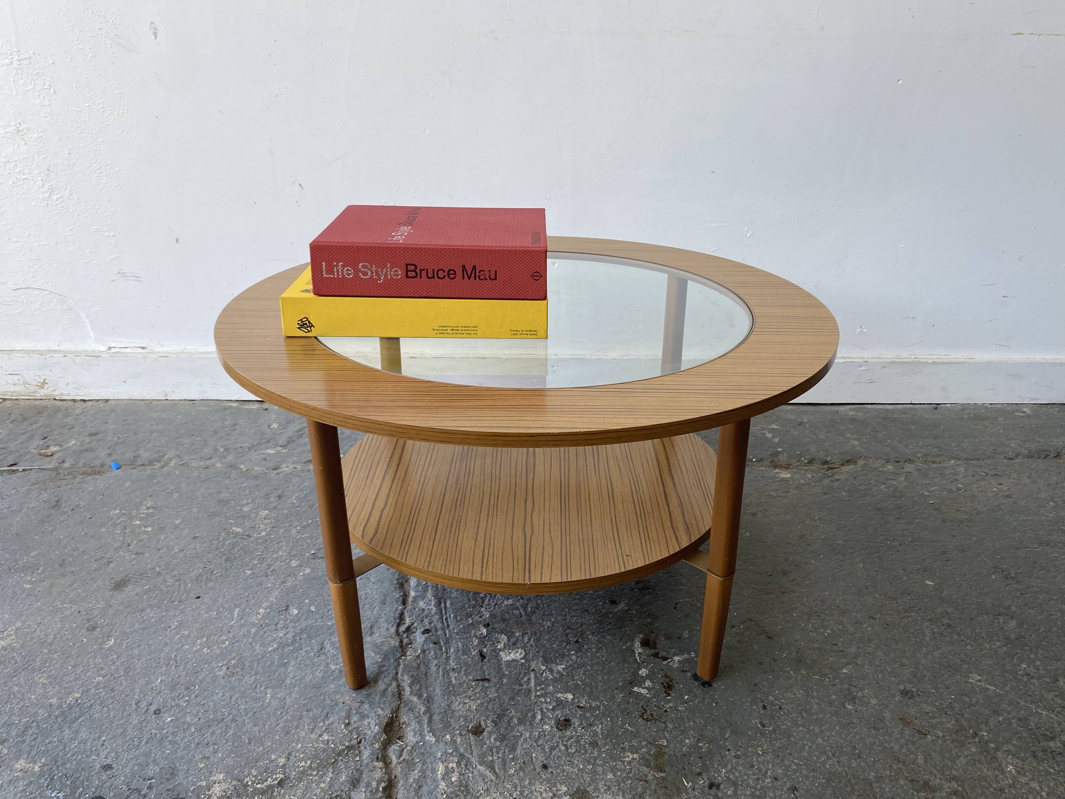 Mid-Century Modern circular coffee table by Schreiber
