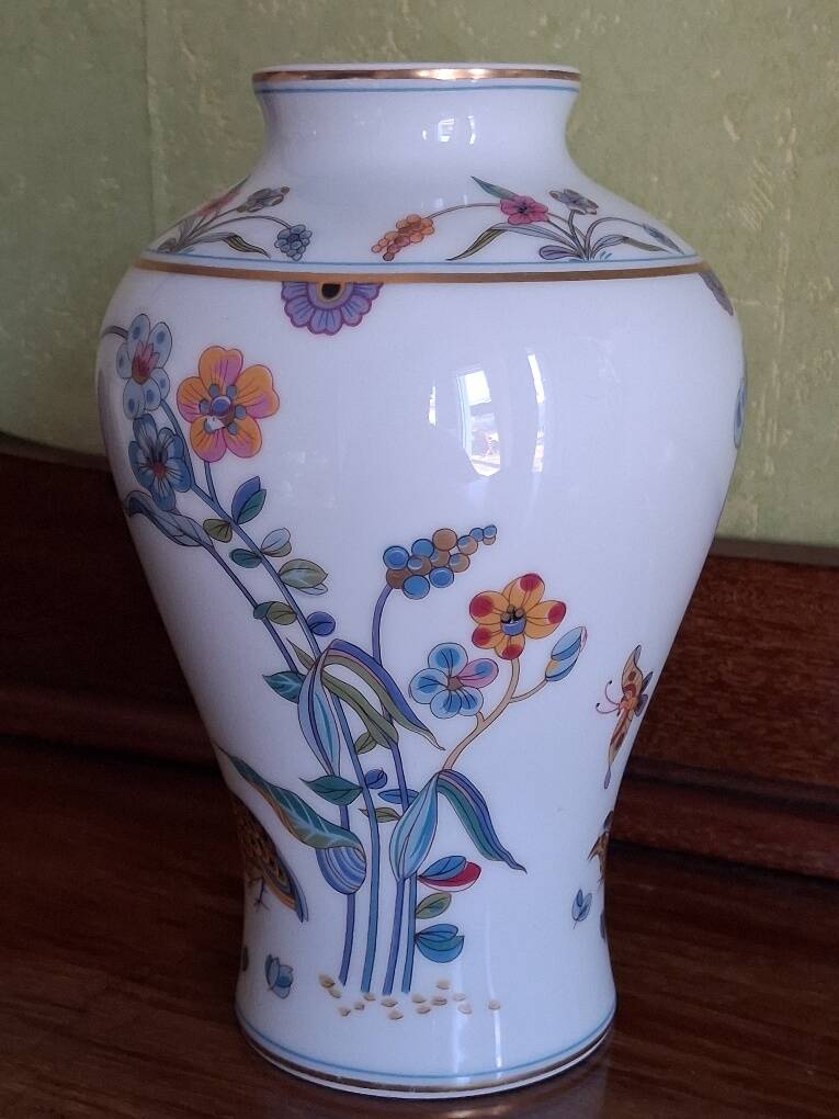 Splendid Haviland porcelain vase
