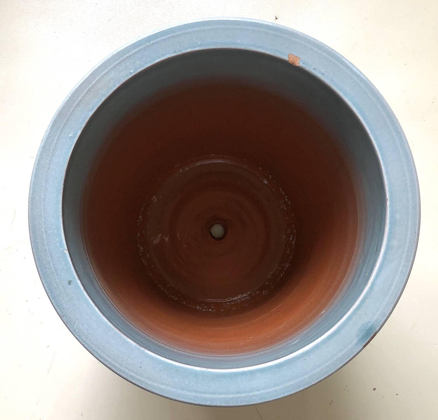 Blue ravel pot