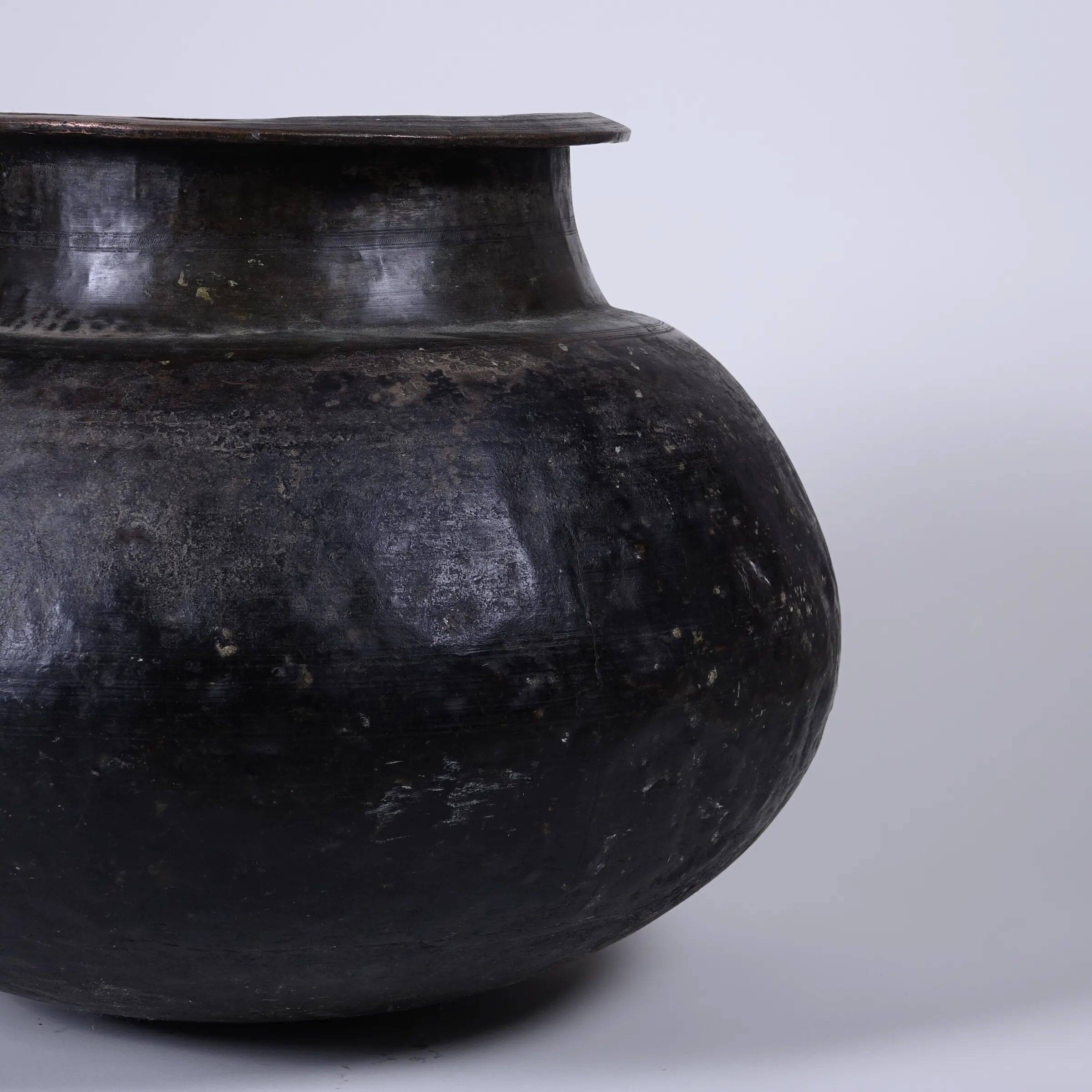 Tambe - Large patinated copper temple jar
