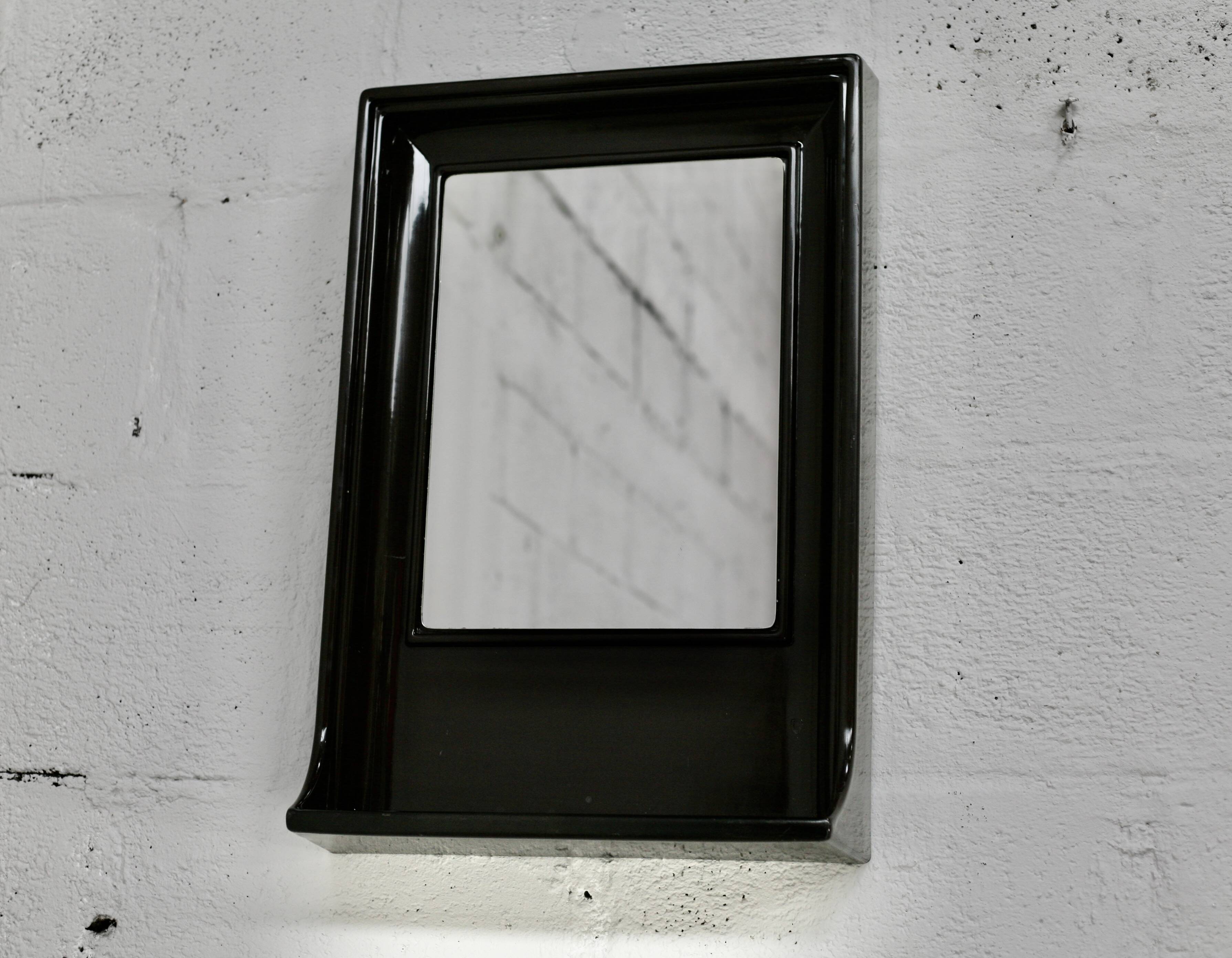 Jean Garçon. Miroir Formag. Plastique. Circa 1970