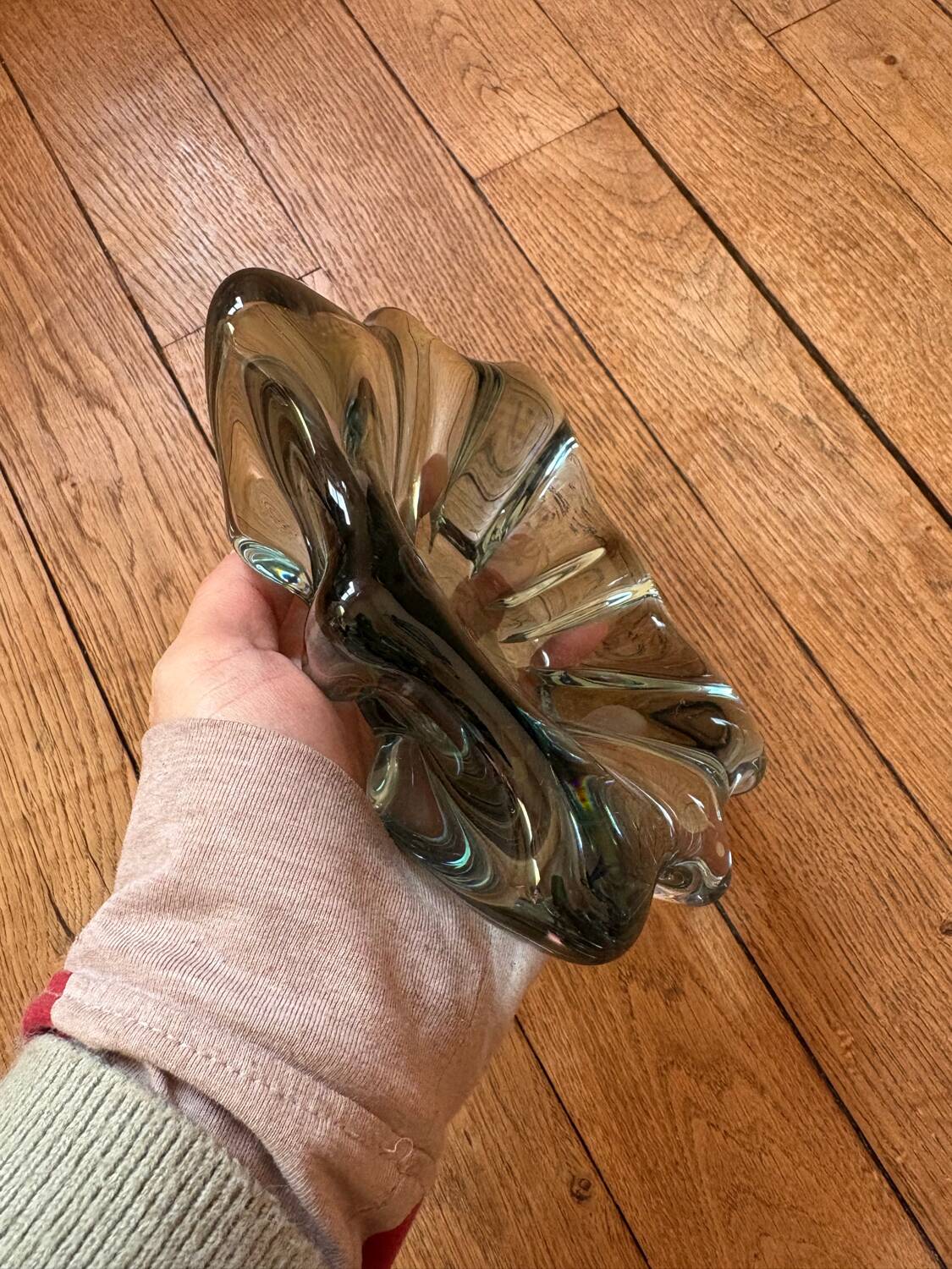 Vintage glass ashtray / pocket tray