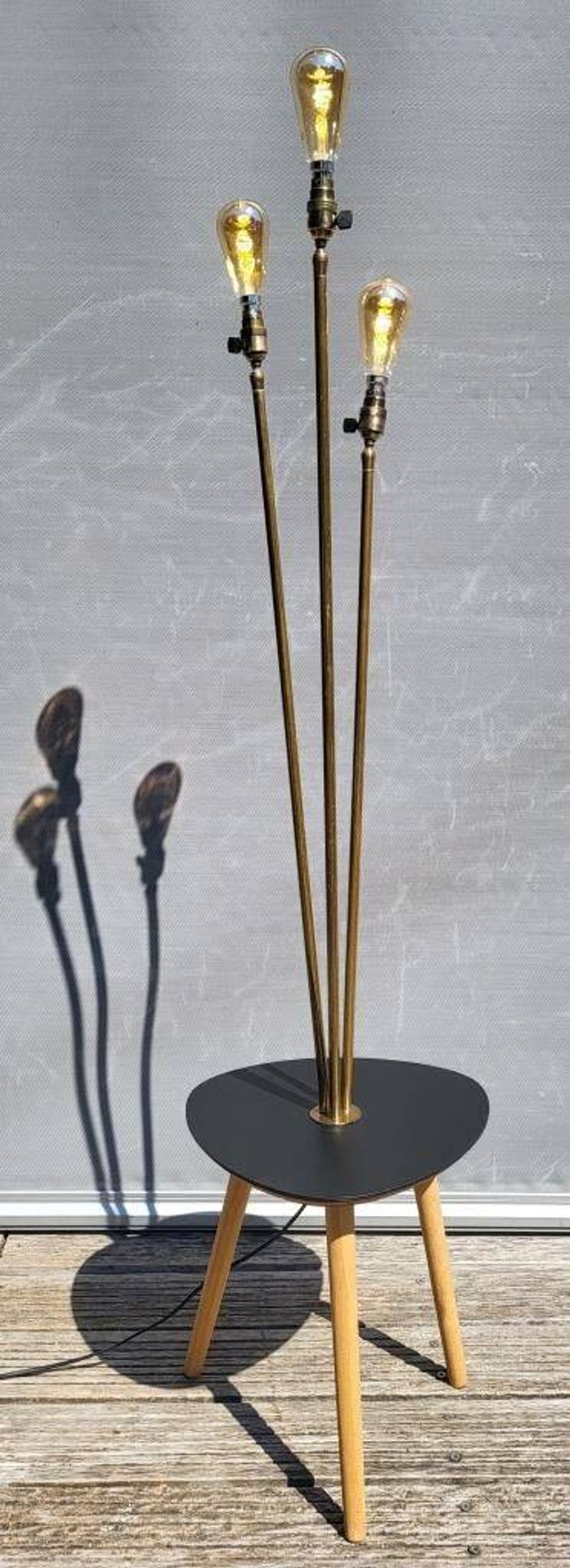 Lampadaire tablette de peintre à 3 feux laiton 1950