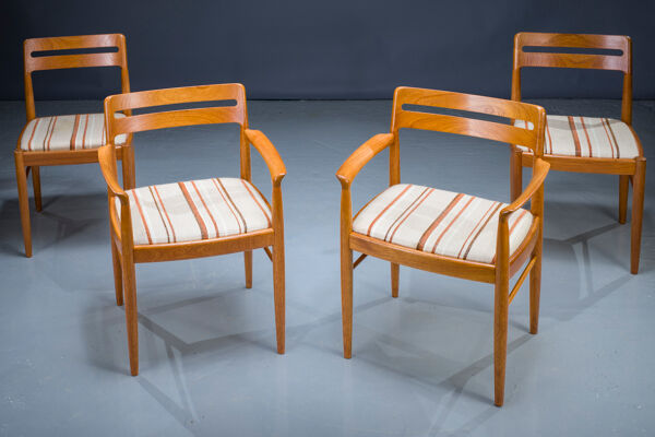 Chaises De Salle À Manger En Teck danois Du milieu Du Siècle Par Hw Klein Pour Bramin, Années 1970, Ensemble De 4