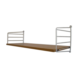 Système d'étagère murale original de Strinning, Kajsa & Nils ''Nisse'' pour String, 1960