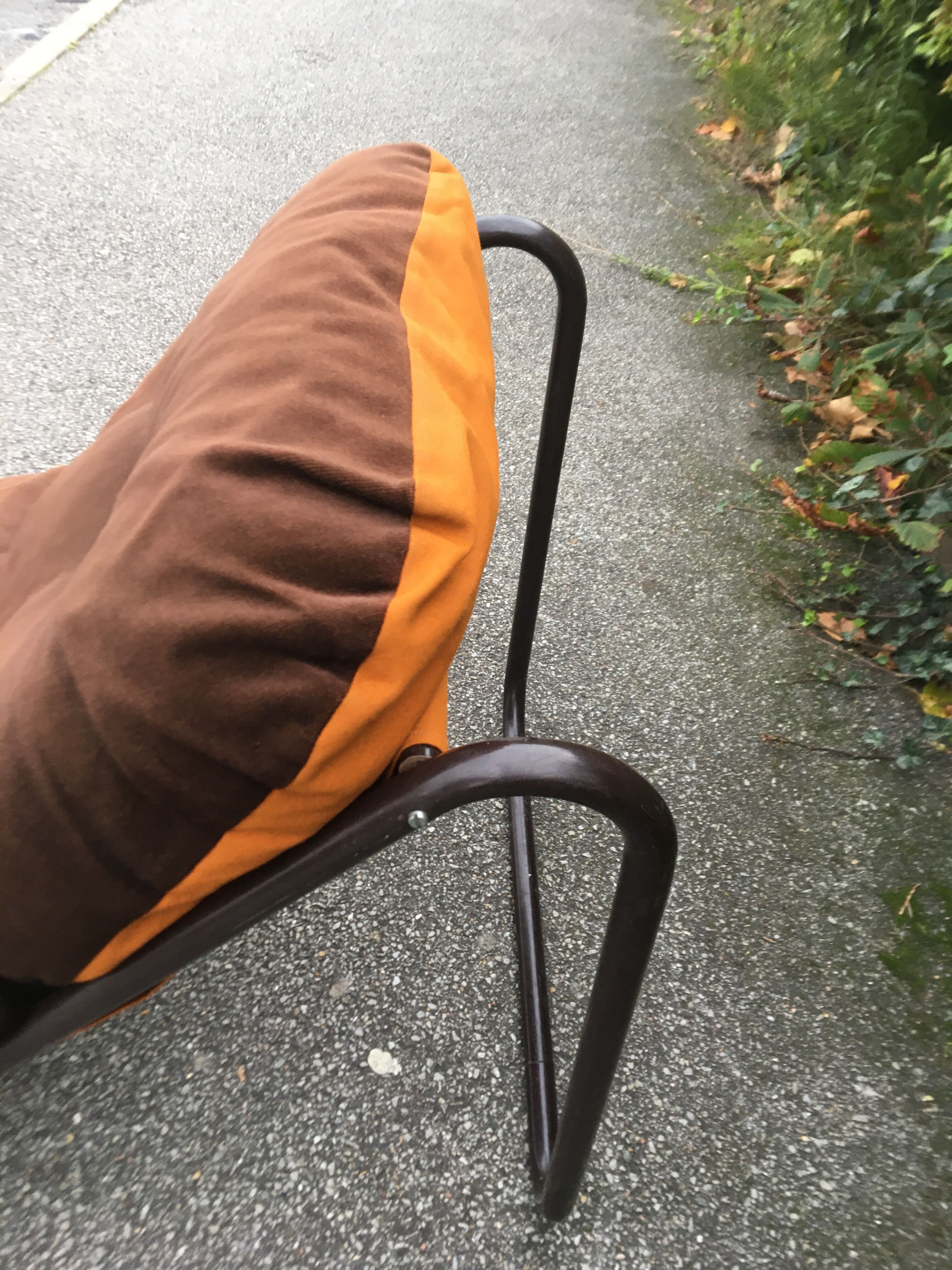 2 brown armchairs from the 70
