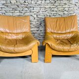 Leather and wood lounge of the Maison Regain 1950s/60s