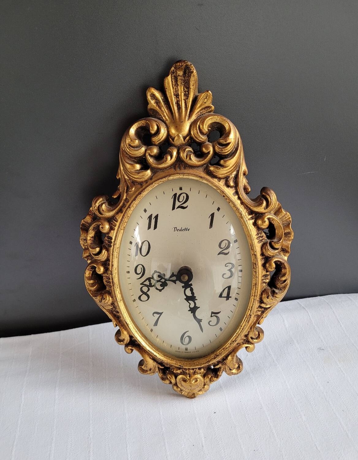 Wall clock
