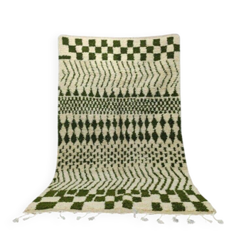 Traditional handcrafted Berber rug, size 100 x 200 cm