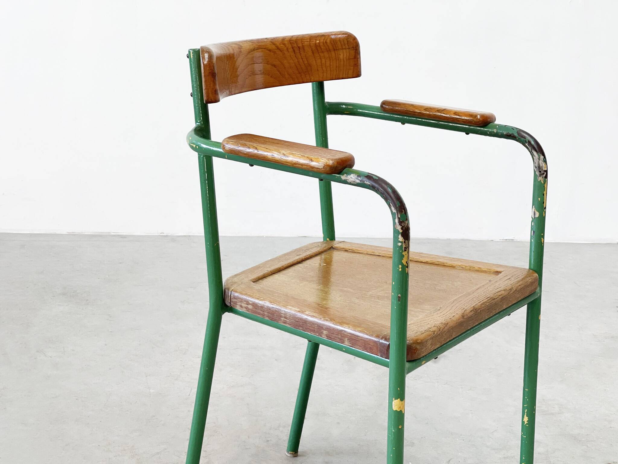 Fauteuil français des années 1950