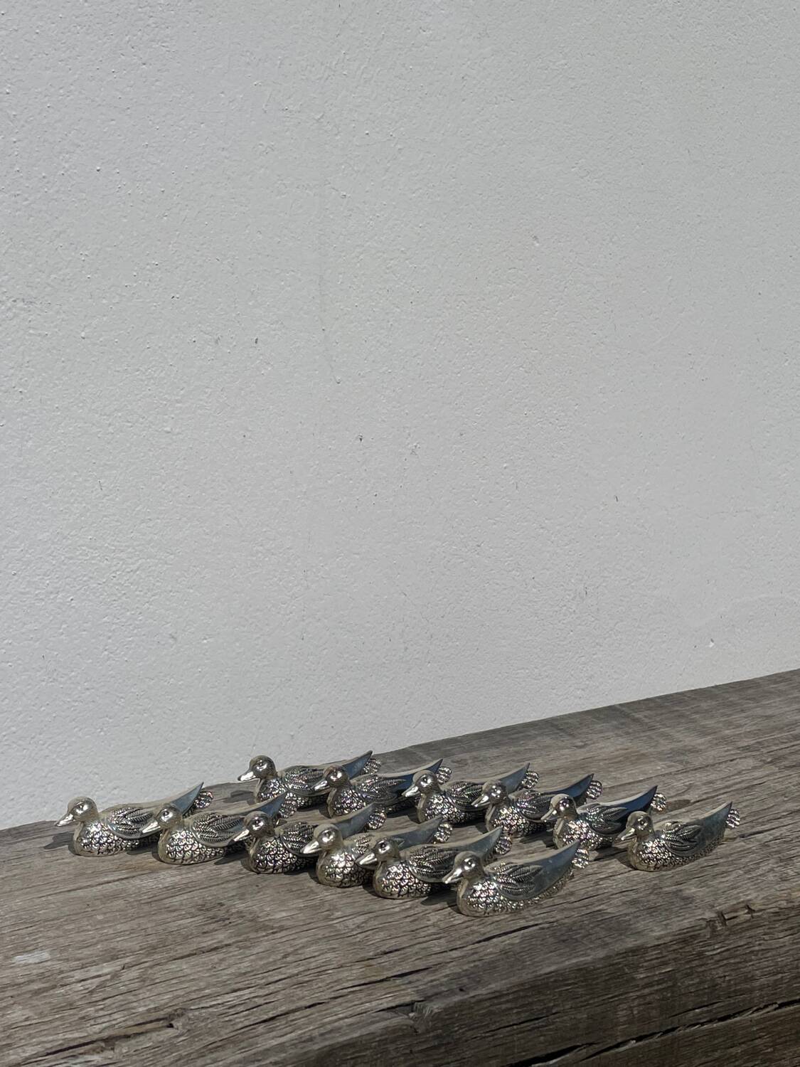 12 silver metal duck knife rests