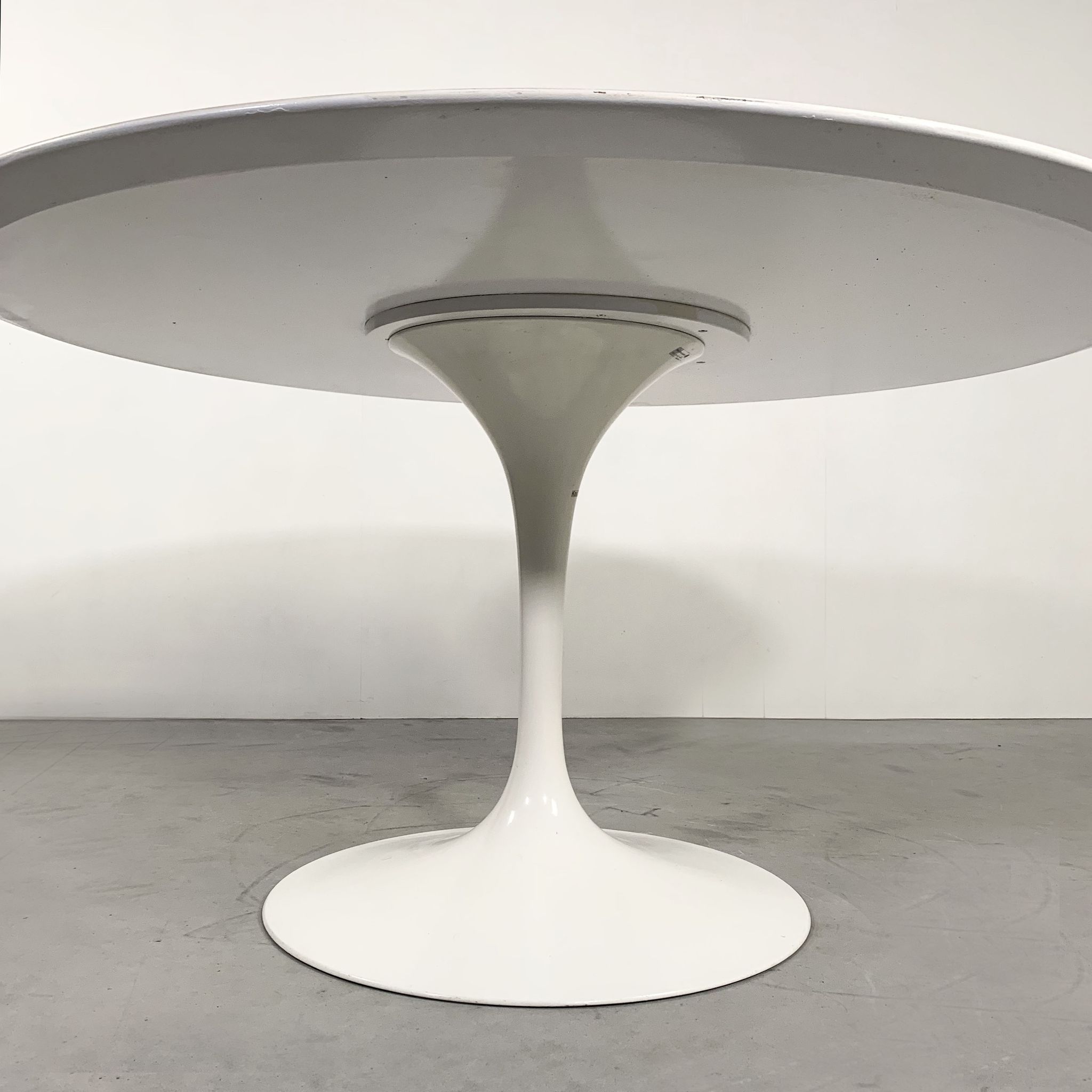Table laminée Tulip 140 cm par Eero Saarinen pour Knoll, 1960