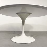 Table laminée Tulip 140 cm par Eero Saarinen pour Knoll, 1960