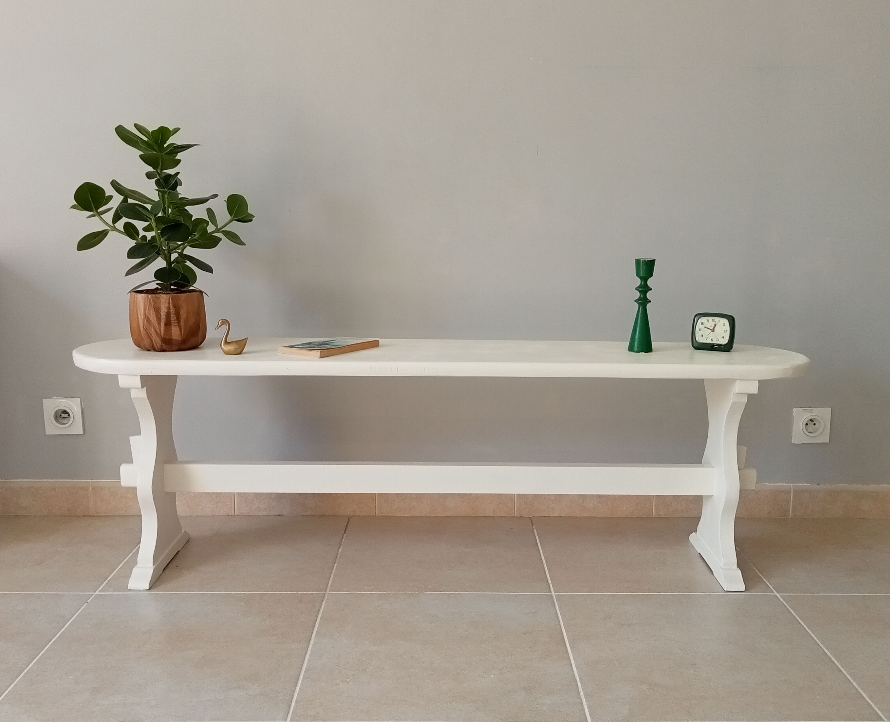 Vintage country bench