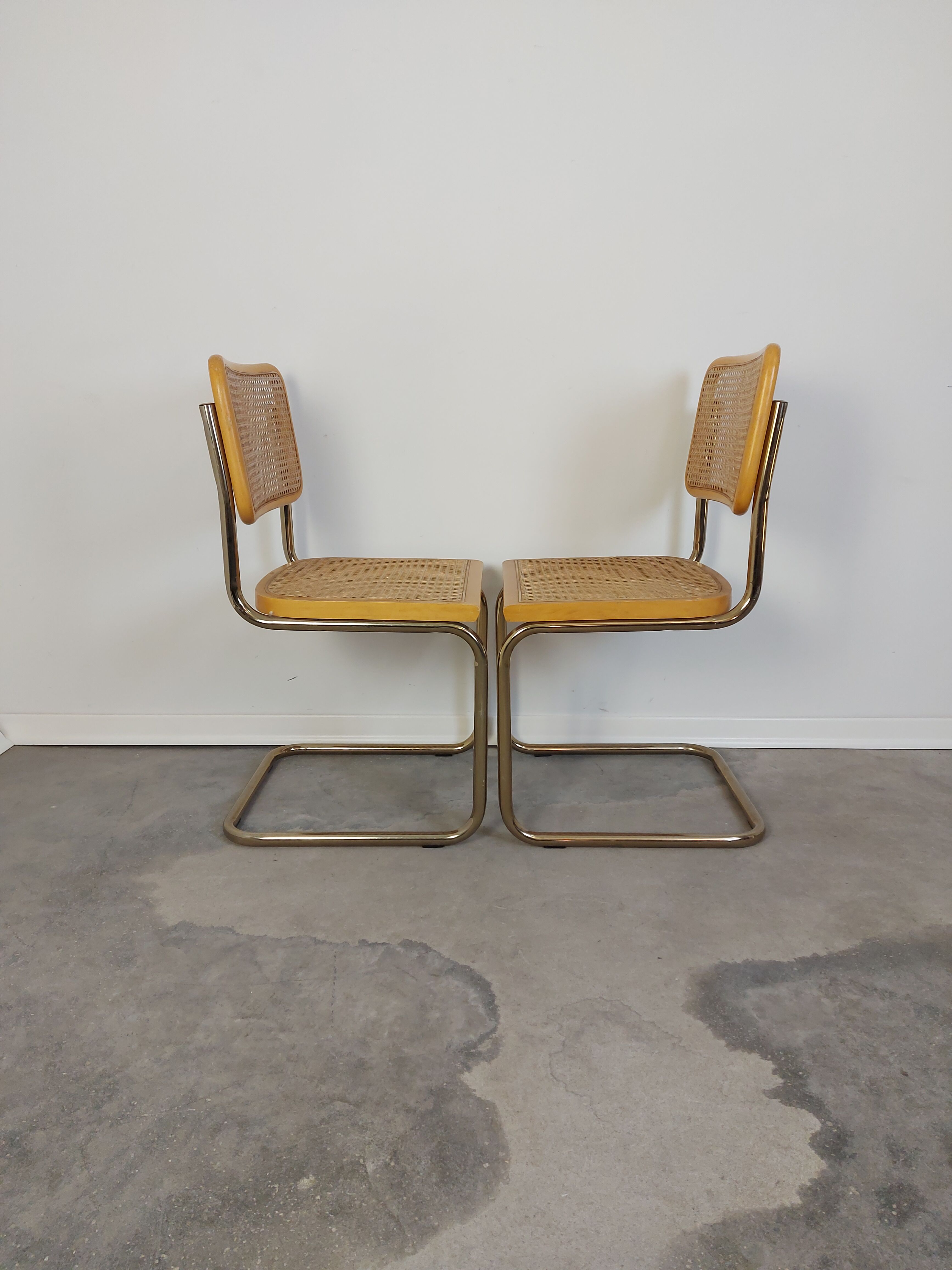 Chairs B32 by design Marcel Breuer 1980